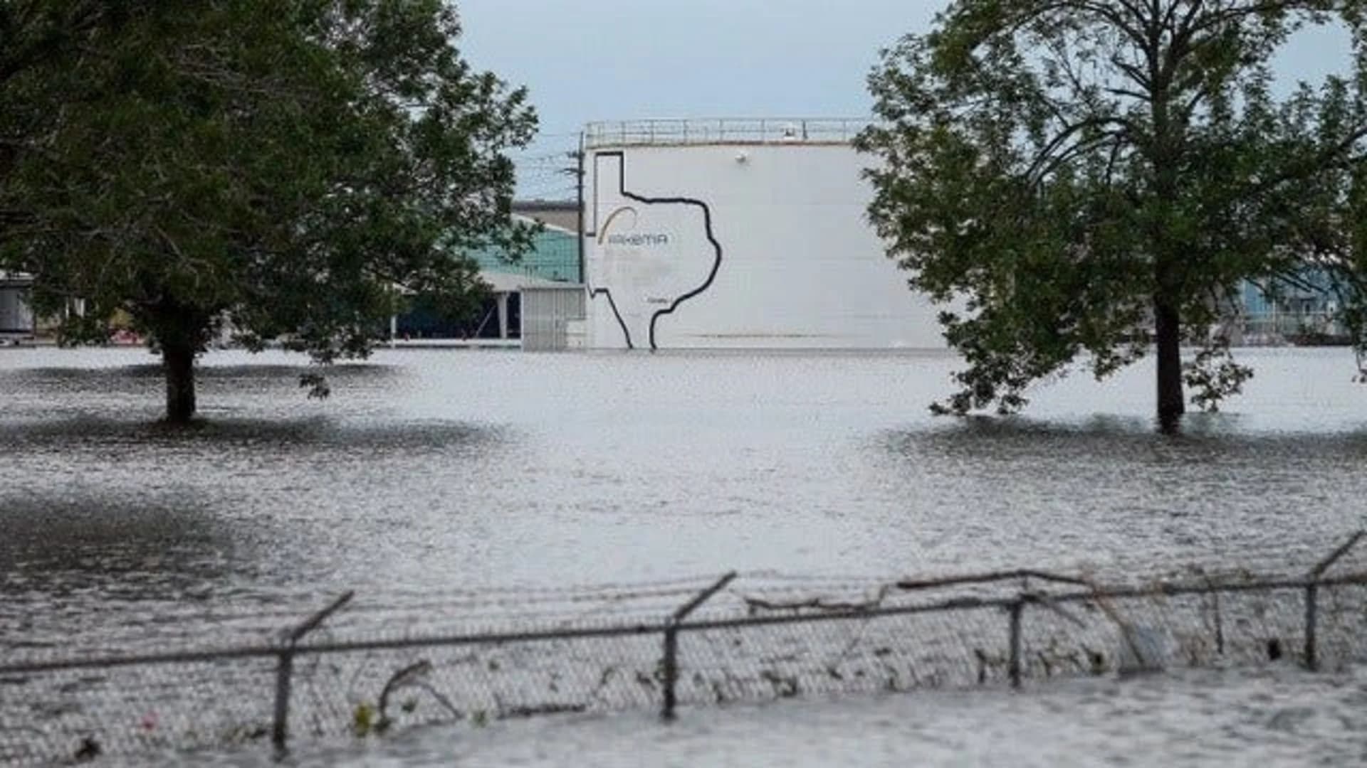Plant explosions, spills test industry’s response to Harvey