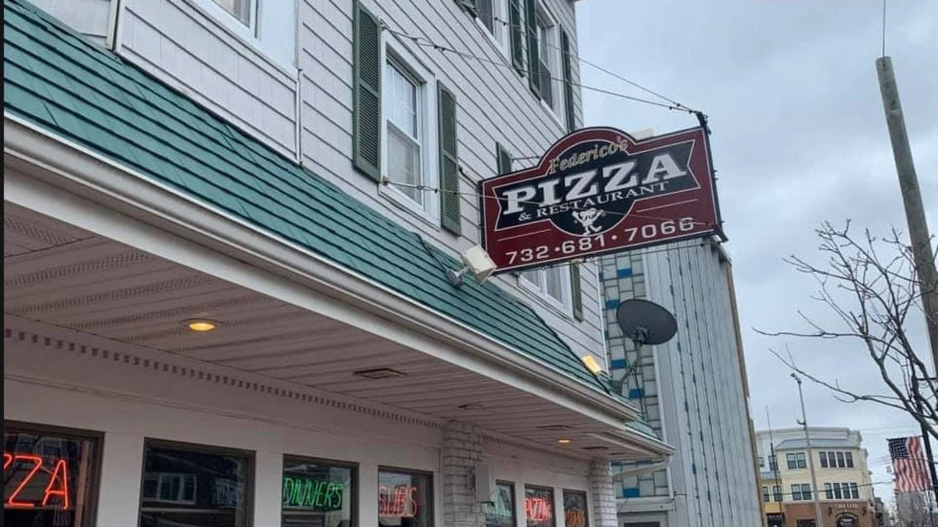 Pizzeria that borrowed heavily to keep its workers temporarily shuts down