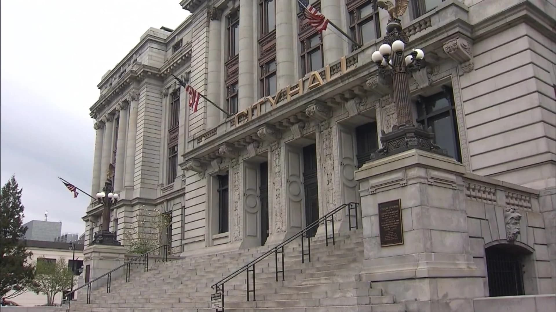 Computer issues prevent some Newark city employees from getting their paychecks