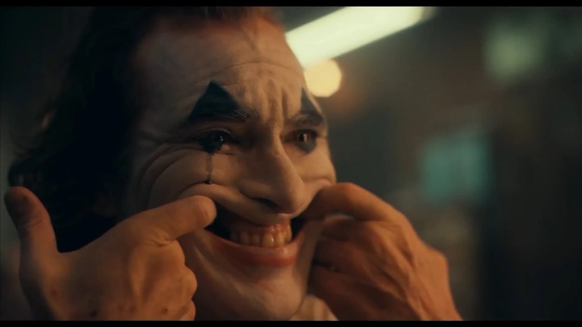 Report: FBI issues warning about potential threat at ‘Joker’ movie