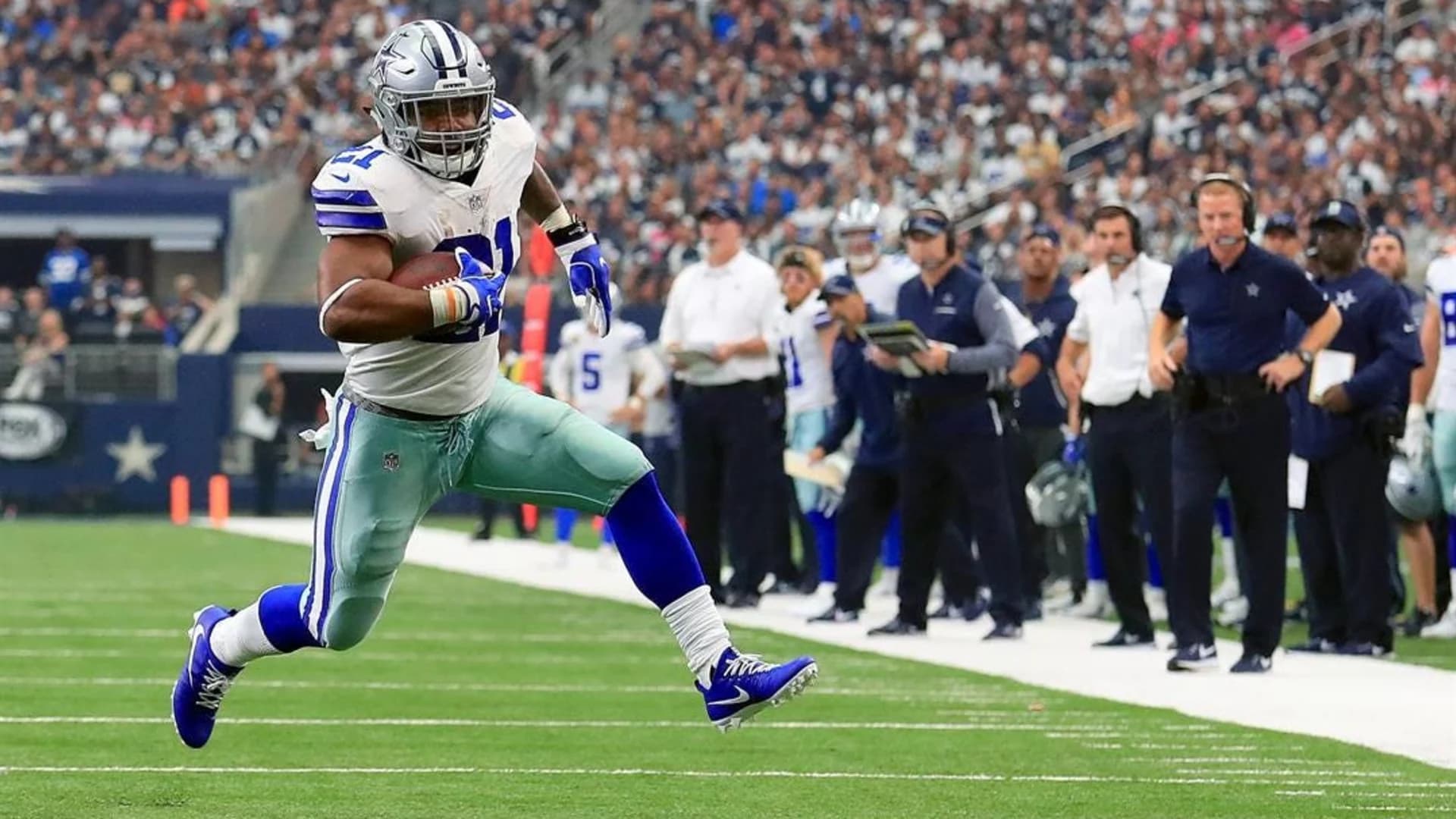 Cowboys' Elliott gets another reprieve, will play vs 49ers