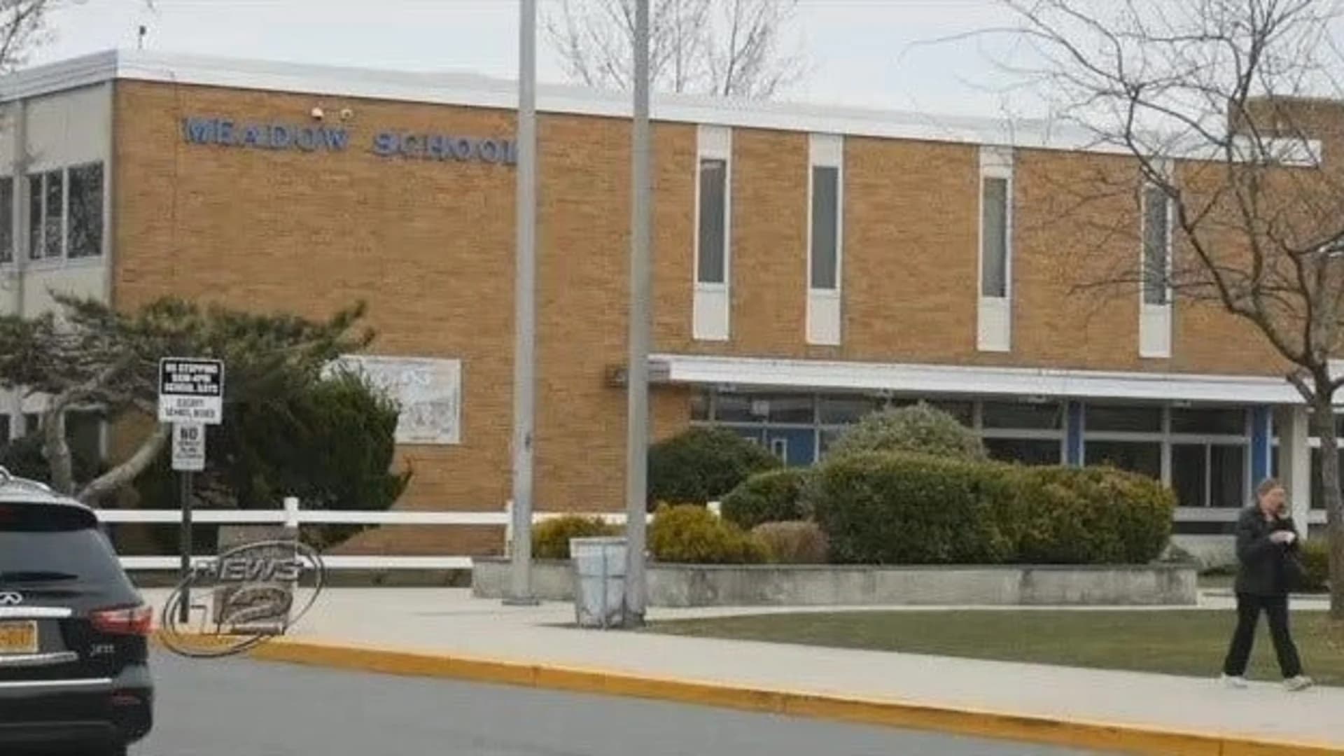Boy accused of bringing loaded handgun to elementary school
