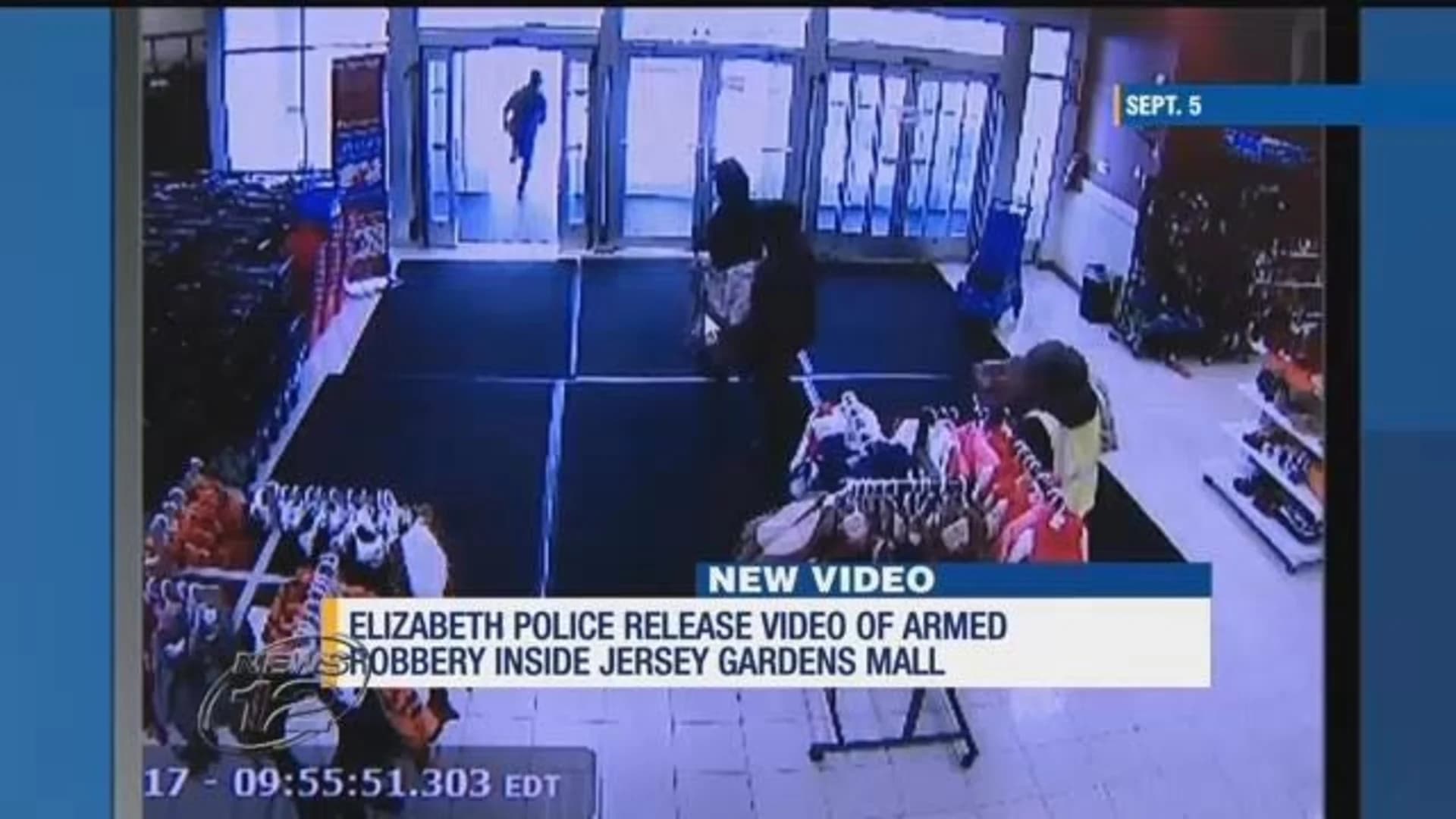 Elizabeth PD releases video of mall jewelry store robbery