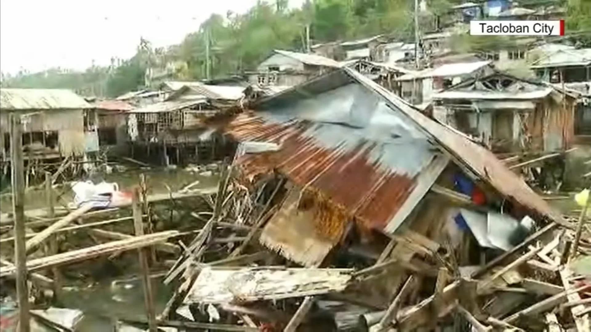 Christmas typhoon leaves 28 dead, 12 missing in Philippines