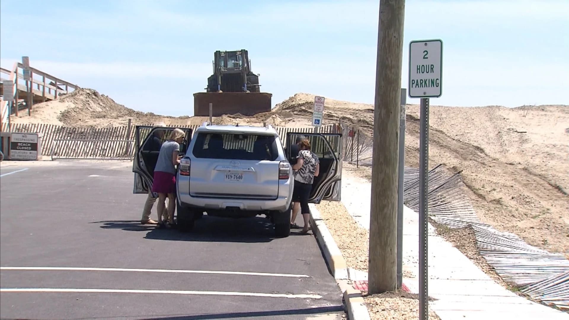 US beach money forces Mantoloking to give more parking near coast
