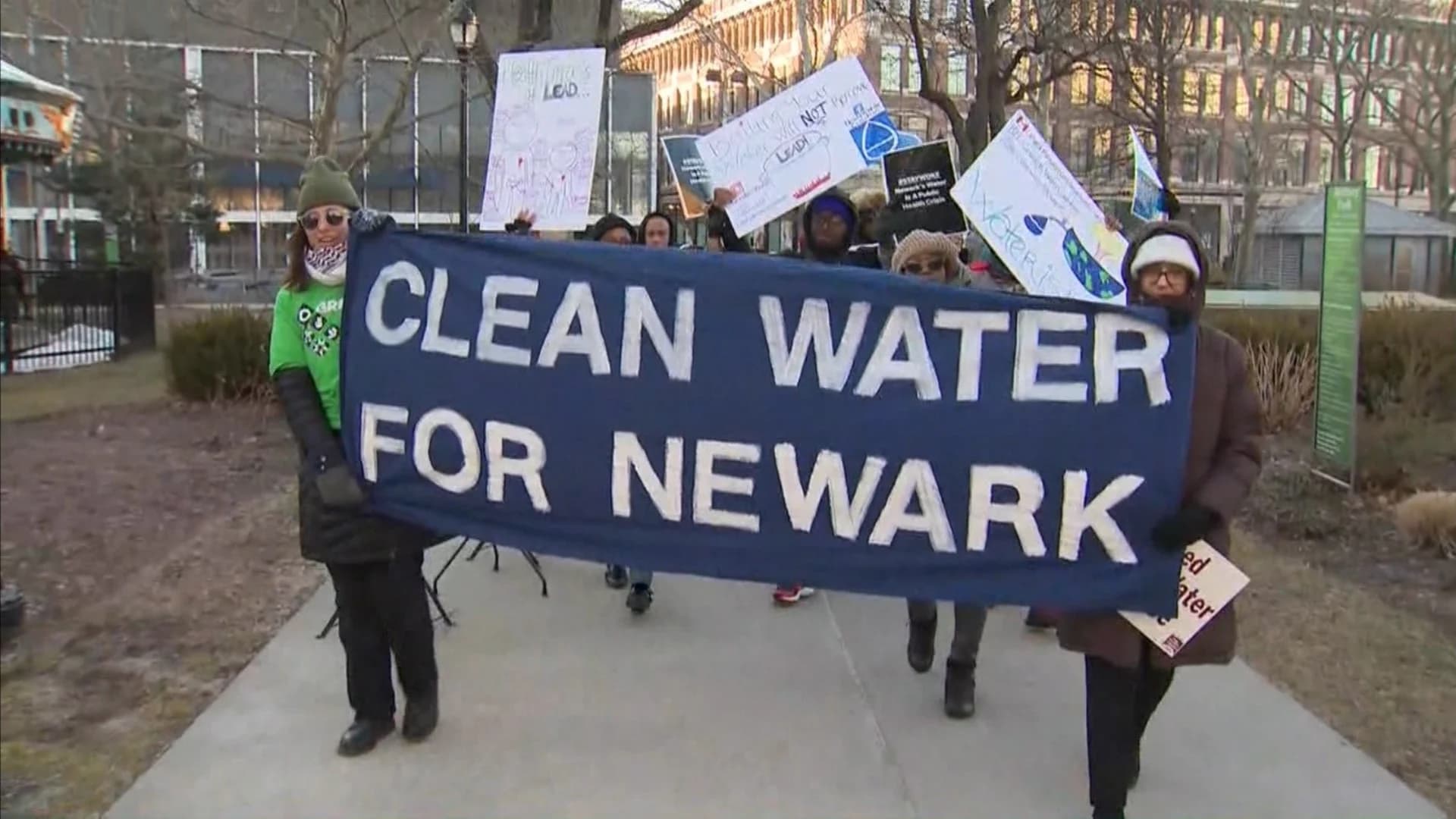 Newark residents hold rally, demand cleaner drinking water
