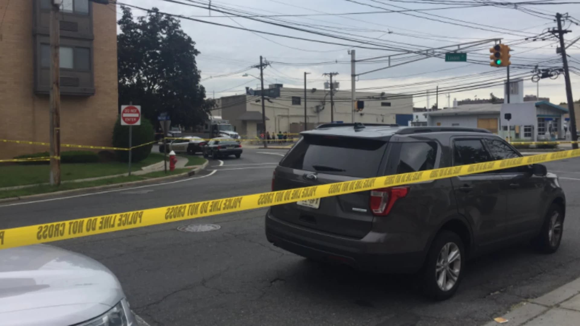 Officials ID neighbors involved in Hackensack murder-suicide