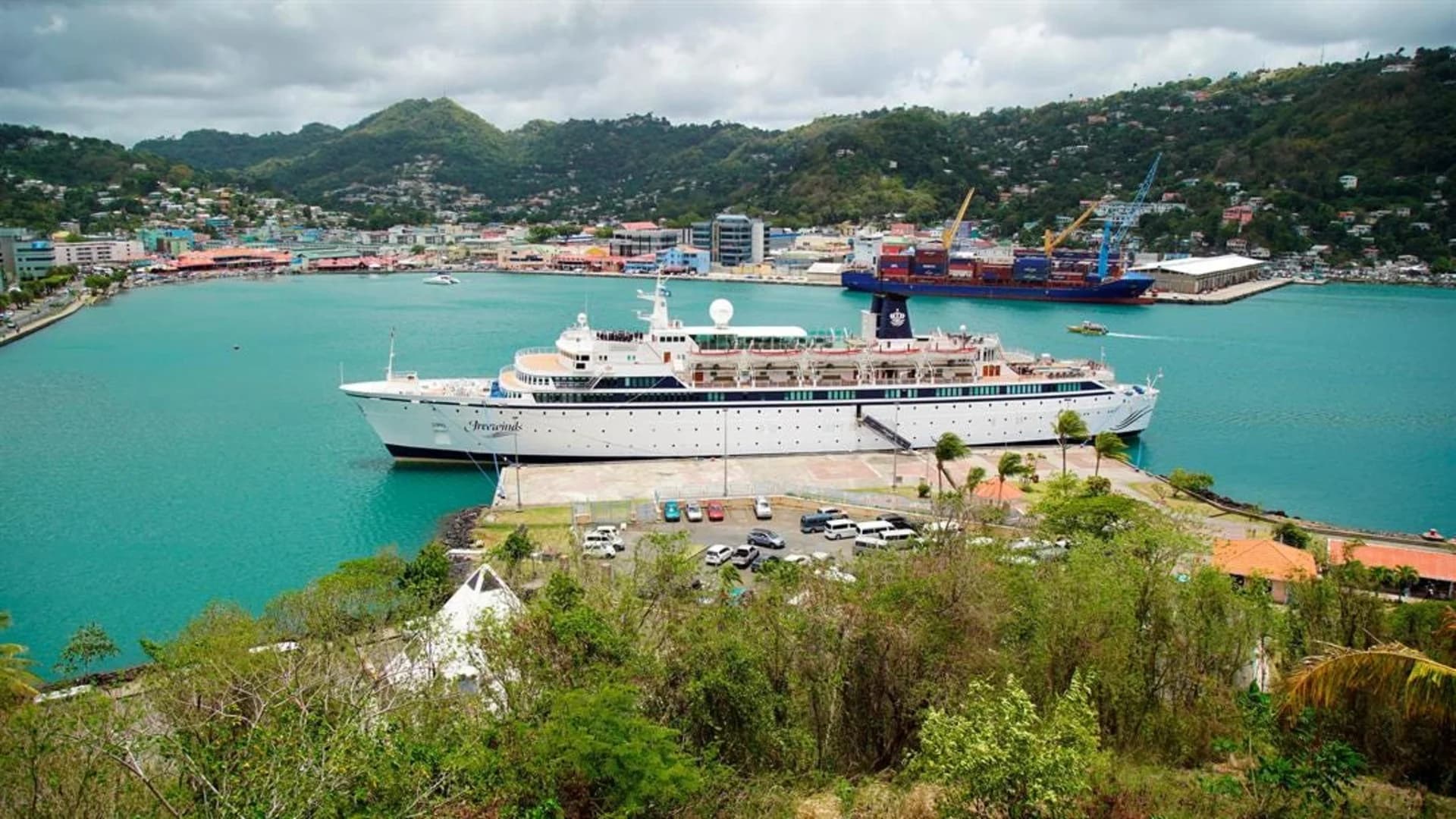St. Lucia quarantines apparent Scientology cruise ship due to measles case