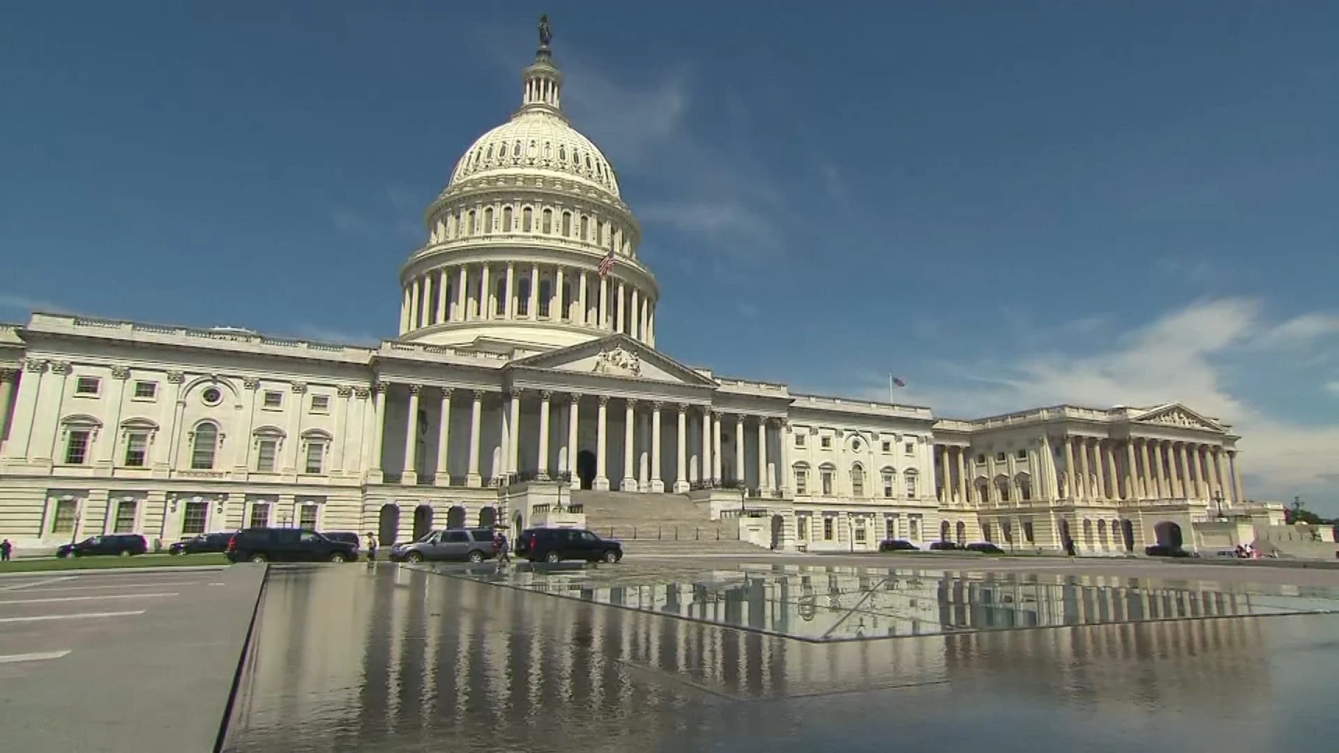 Gov't shutdown seems near; Senate fails to approve funding