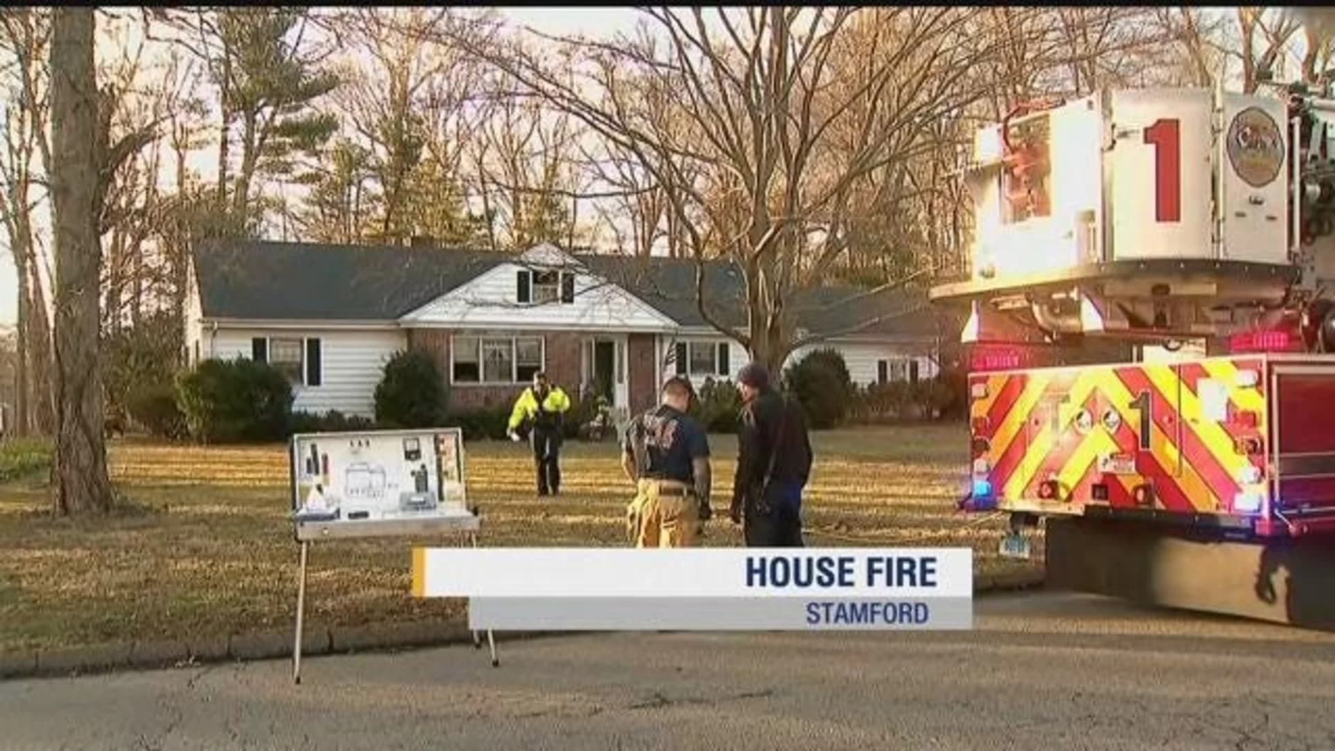 Fire officials: 1 escapes during house fire in Stamford