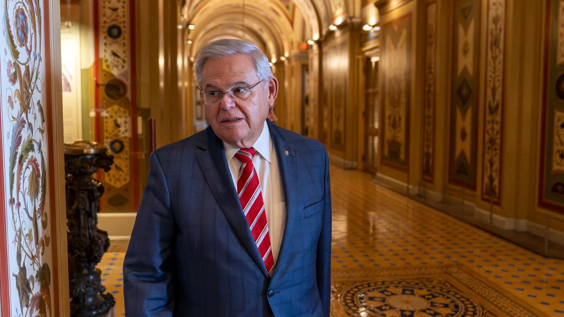 Sen. Bob Menendez resigns from US Senate after bribery convictions