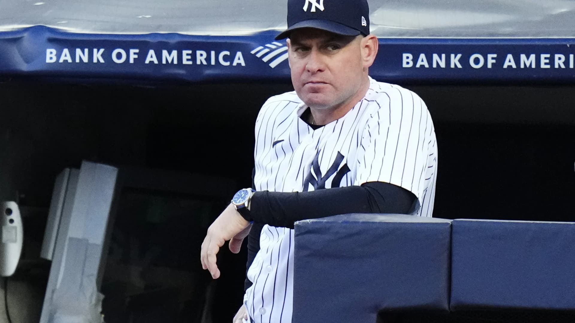 Mets hiring Yankees bench coach Carlos Mendoza as manager, AP source says