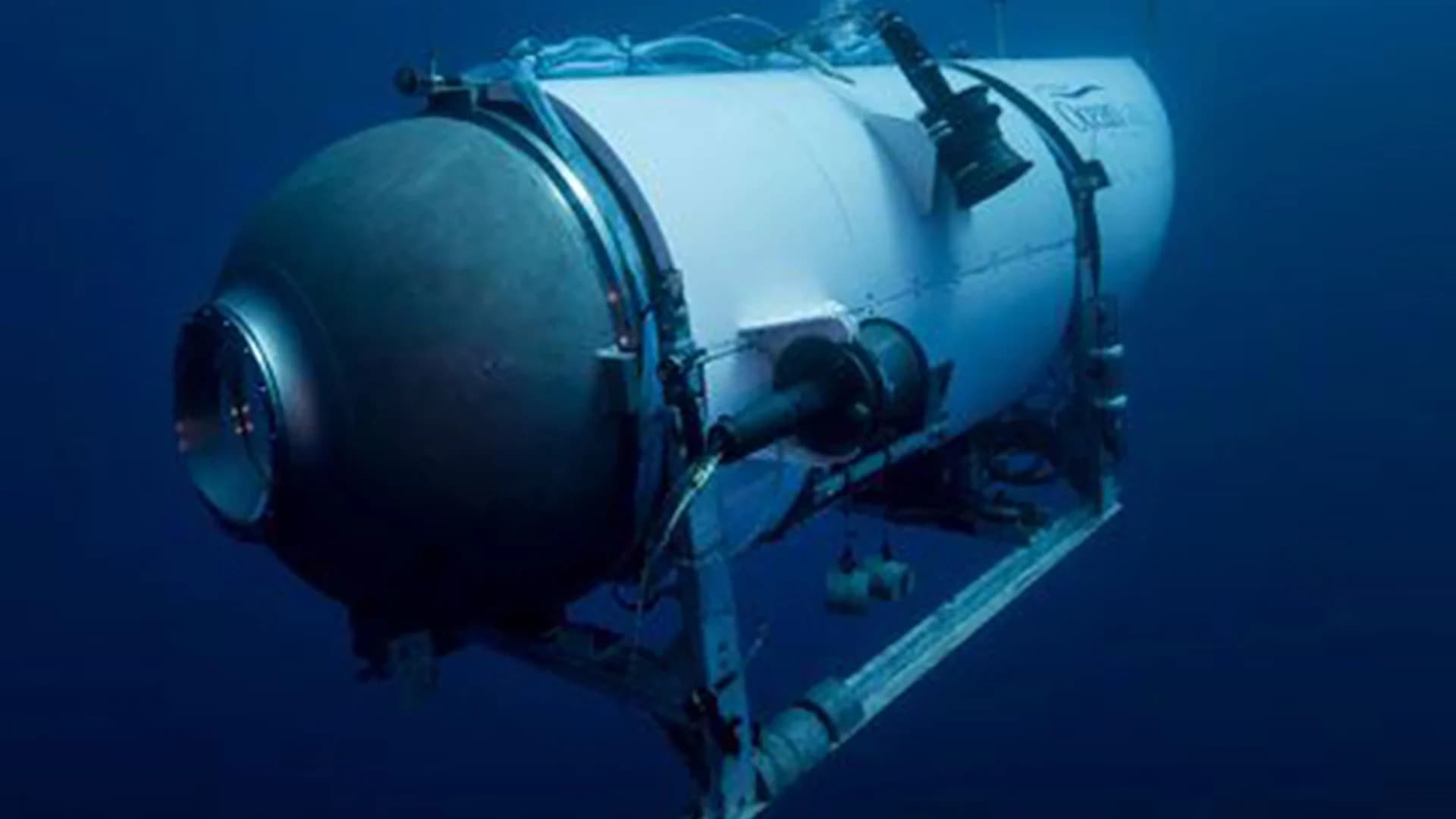 US Coast Guard says 'presumed human remains' found in wreckage of Titan submersible