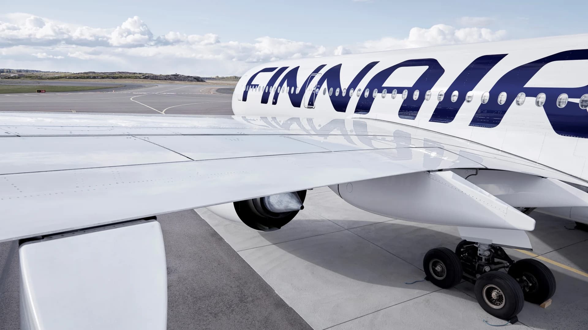 Finnair to collect average weight of passengers and carry-on when departing Helsinki Airport