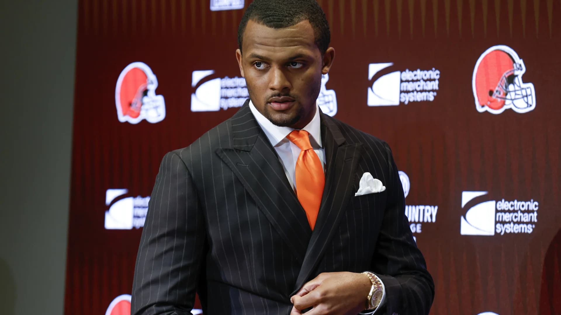 Browns QB Deshaun Watson suspended for 6 games