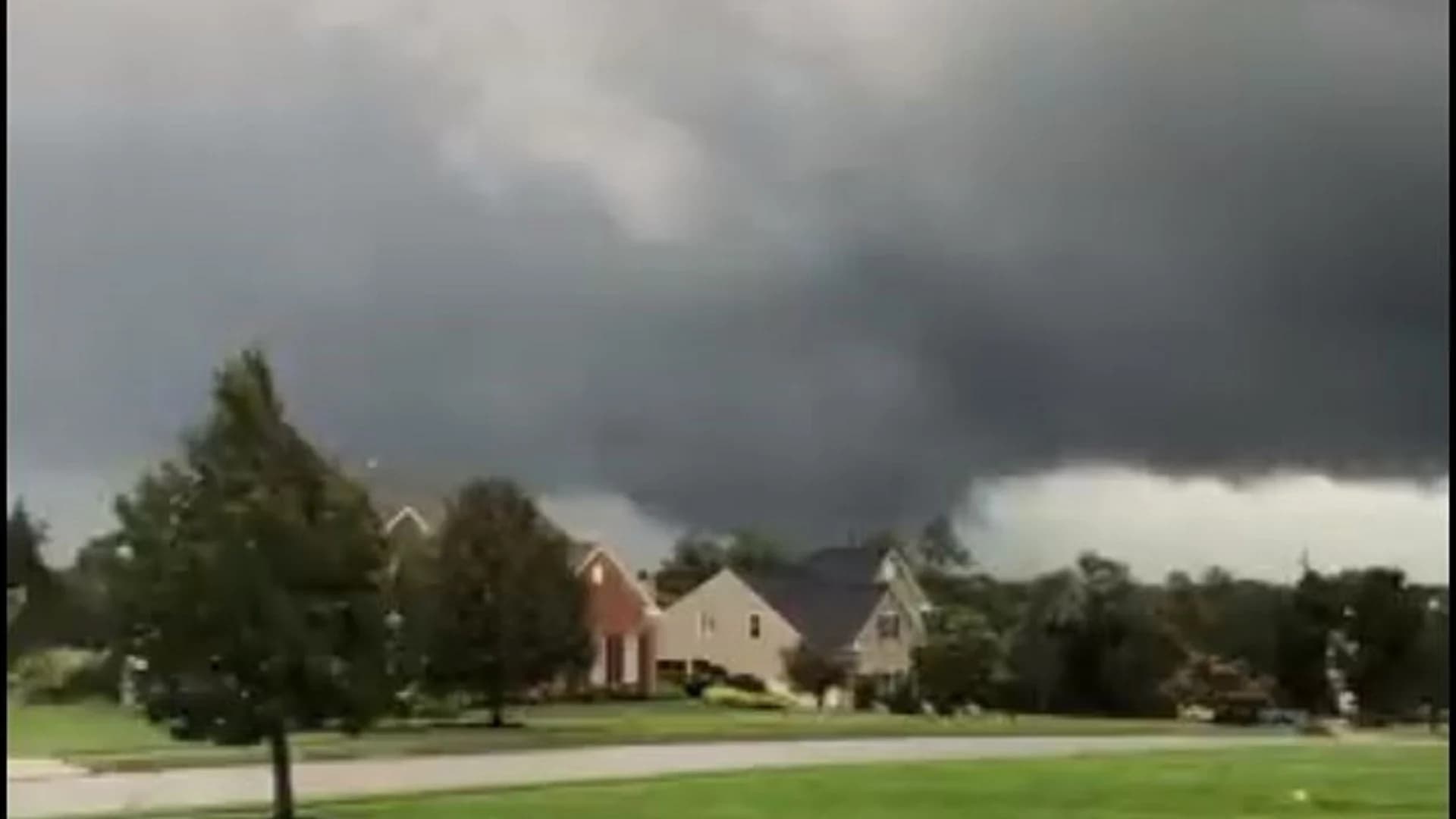 Possible tornado destroys homes in Mullica Hill during severe weather