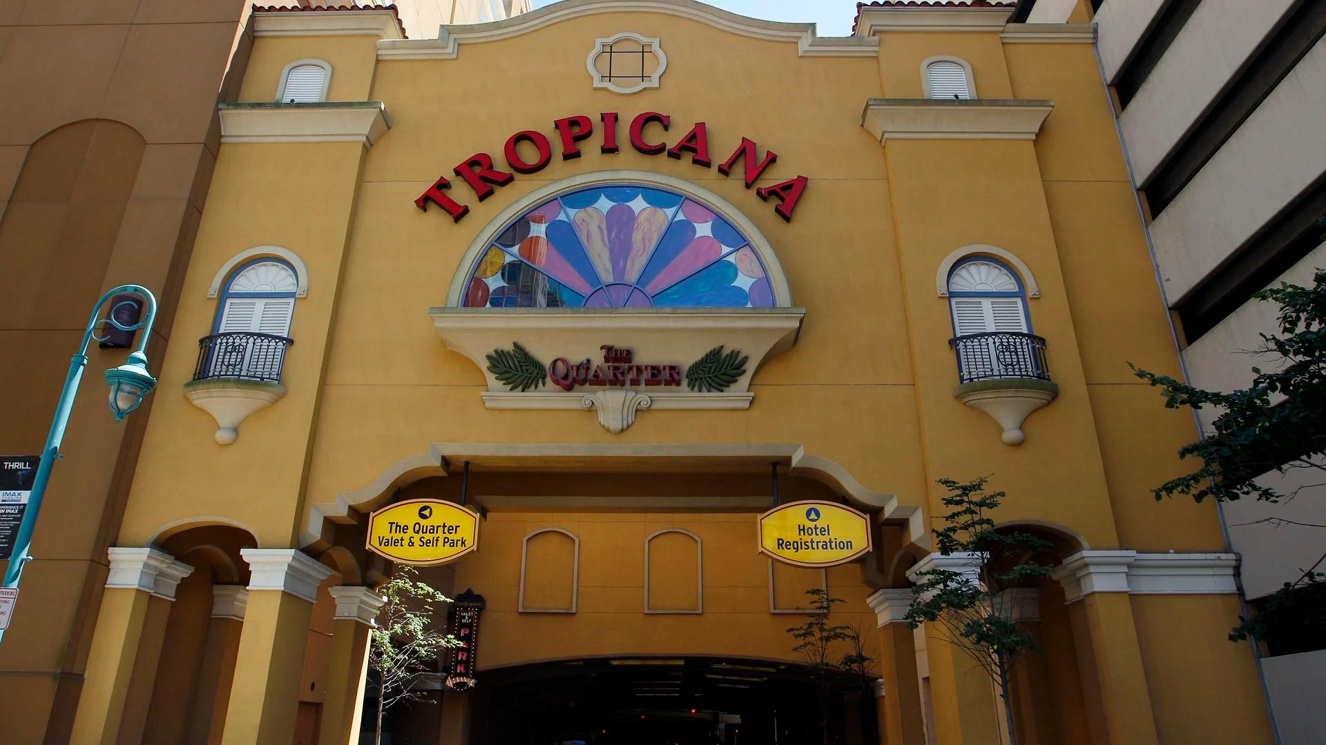 Contracts expired, casino workers union to picket Atlantic City's Tropicana