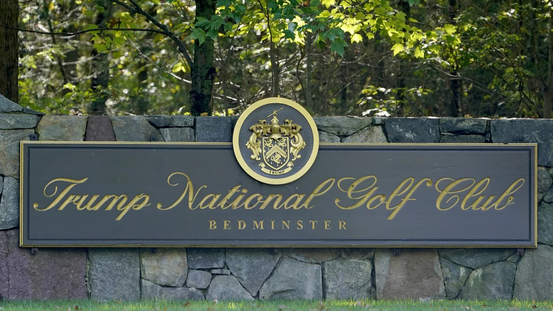 NJ Dept. of Health: White House provided names of 206 people who attended events at Trump's Bedminster club