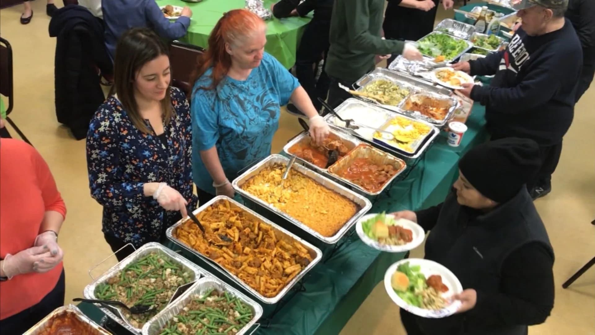 Getting to know you: Community holds monthly dinners to meet neighbors